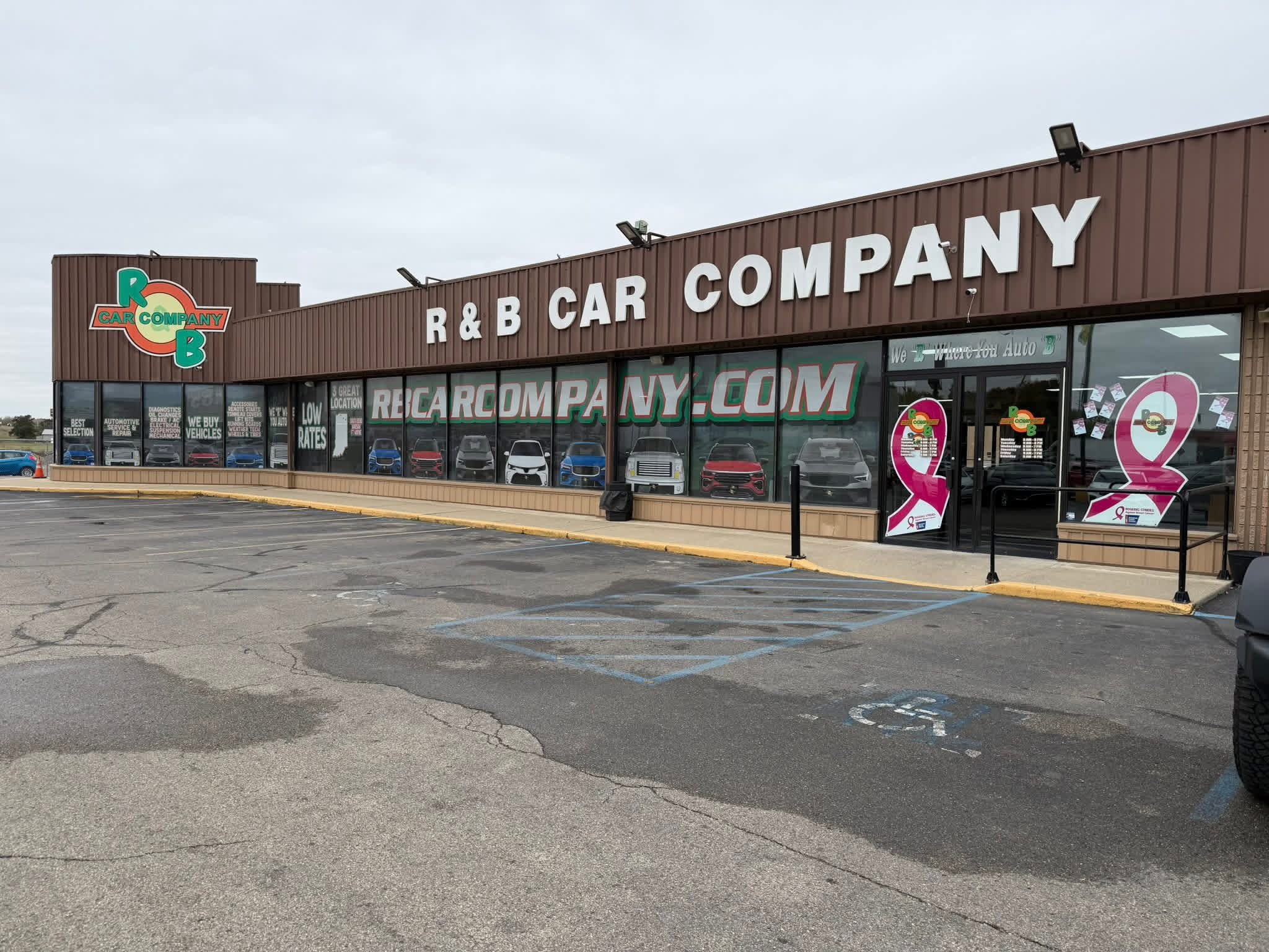 Fleet & Commercial Graphics example by Hoaks Graphics LLC